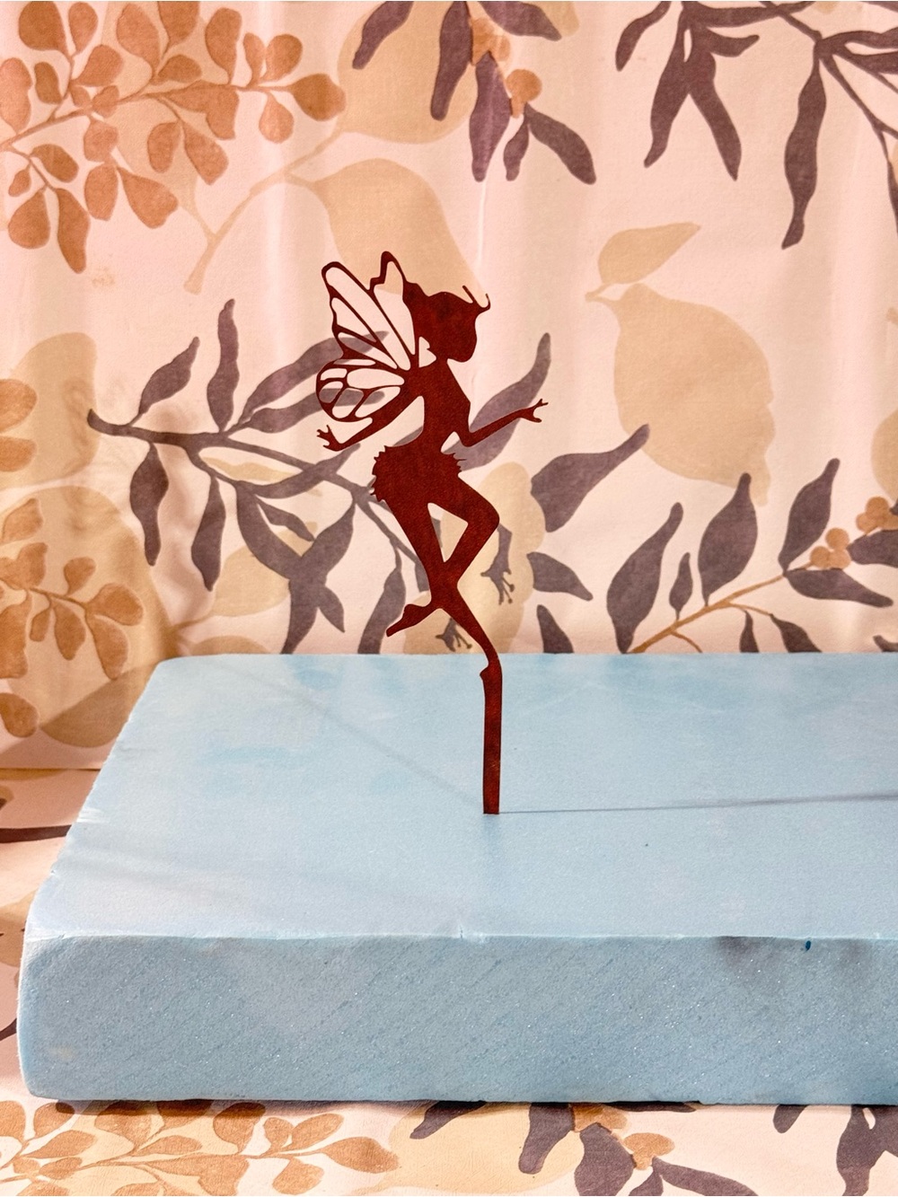 NWOT Fairy Silhouette Garden Pick in Rust Brown